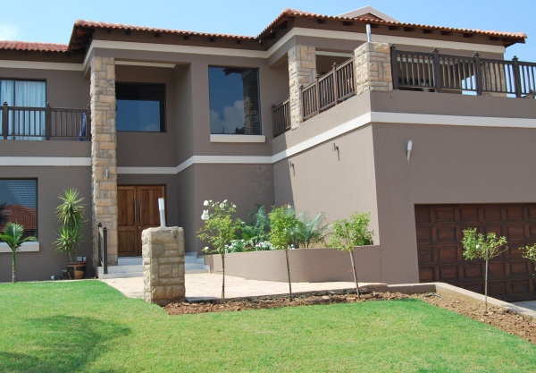 Birdwood Estate